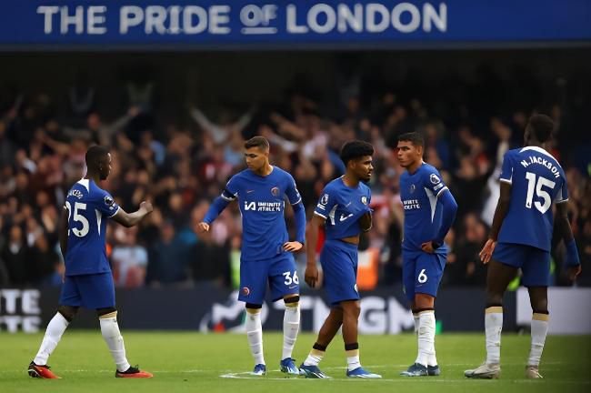 迪奥新家的员工